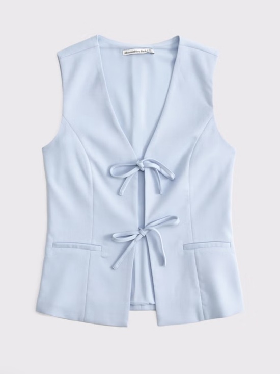 Abercrombie & Fitch Tops - Abercrombie & Fitch Tailored vest with front tie